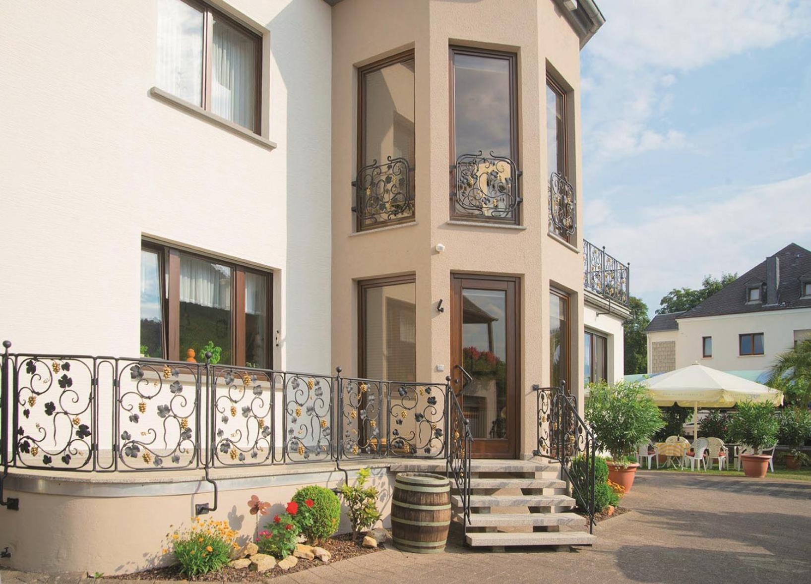 Gaestehaus Und Weingut Bernd Frieden Nittel Esterno foto