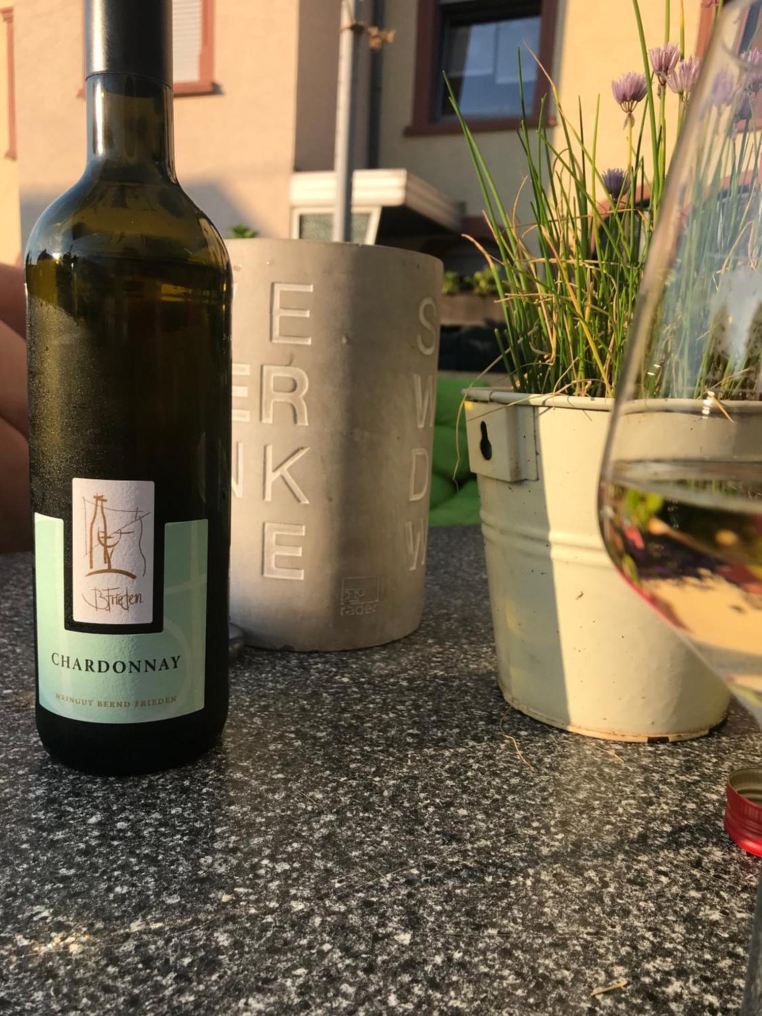 Gaestehaus Und Weingut Bernd Frieden Nittel Esterno foto