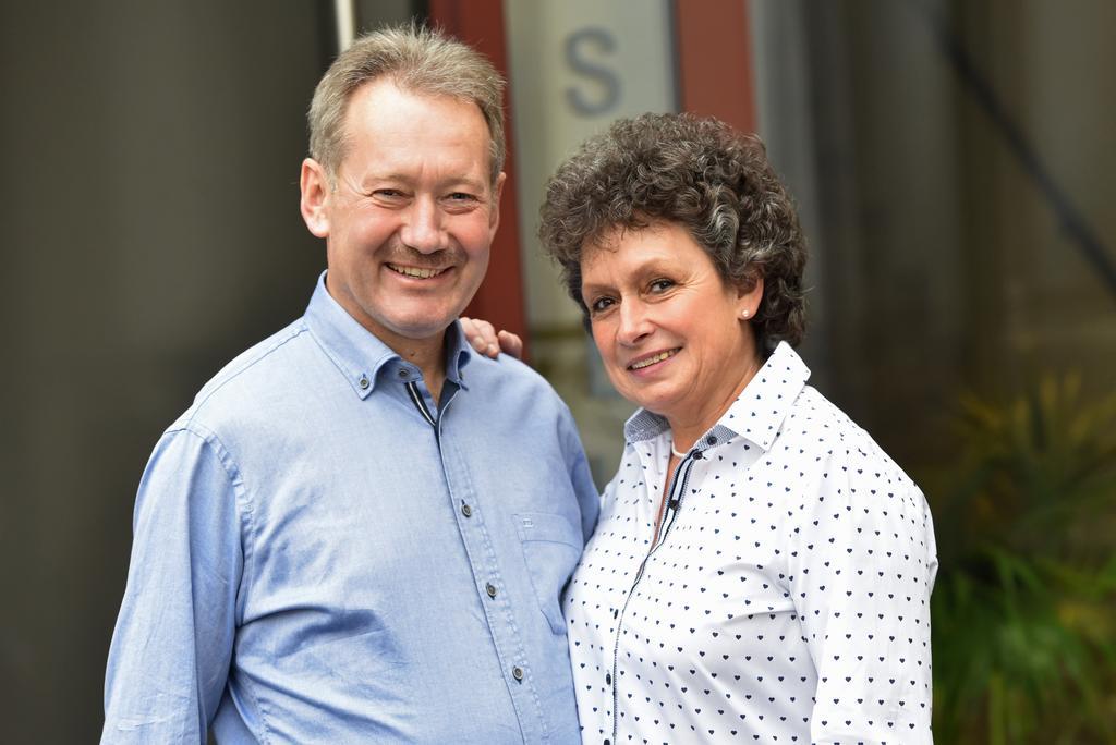 Gaestehaus Und Weingut Bernd Frieden Nittel Esterno foto